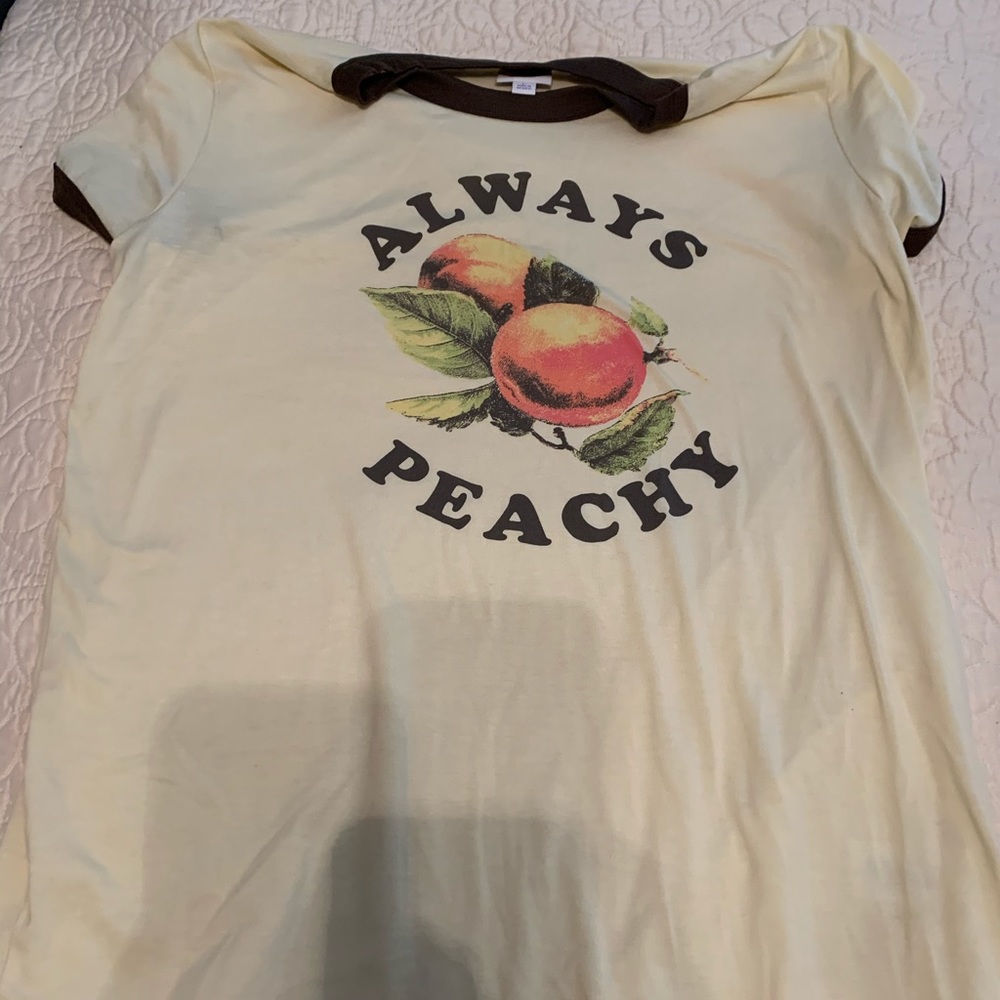 Lularoe Liv tee